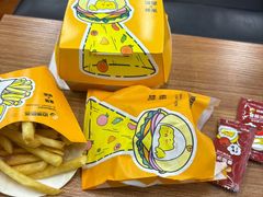 -迈德思客•汉堡•烤鸡(建章路高堡子店)