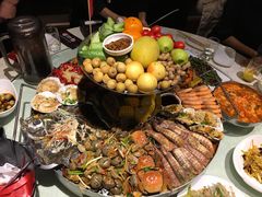 -日进一片海.生腌海鲜火锅.宵夜烧烤(三里屯总店)