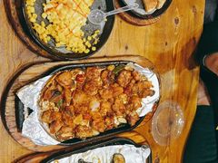 -老东镇啤酒屋海鲜加工·蒸汽海鲜·海鲜烧烤(台东店)