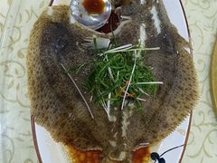 -鹏城人家海鲜酒家·23年老字号(较场尾店)