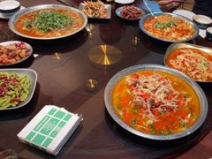 -三叔特色自贡菜(中海国际店)