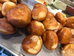 -宏发红西饼屋(天津路店)