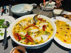 招牌酸菜黑鱼-老头儿油爆虾(星光一期店)