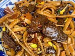 -珠宝街老左杂酱面馆