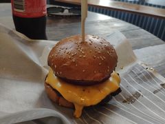 -Ribs & Burgers The Rocks