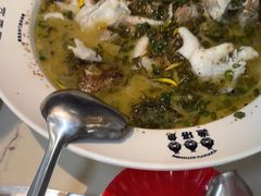 -渔语鱼酸菜鱼新川菜(来福士店)