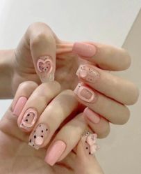 -悦指间美甲美睫
