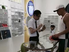 -锦泉眼视光中心(海珠广场店)
