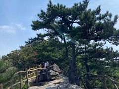 -罗田薄刀峰风景区