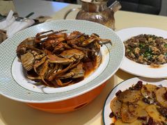 -嗨辣小聚·盘锦河蟹·海鲜烧烤龙虾(盘锦十年好店)