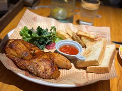 -JINNS锦时 steak&pizza(浸信会礼拜堂旧址店)