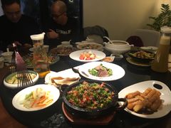 -渝半城经典川粤菜(重庆天地店)