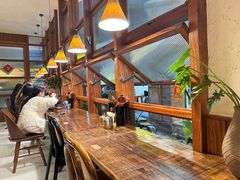 -银米·云南传统过桥米线(双廊黑金冠店)