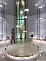 -AURAS璈然科技护肤中心