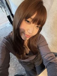 -托尼盖·烫发·染发·专业店