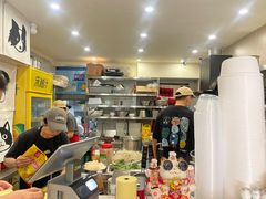 -粉八·云南米线·建水烧烤(常熟路店)