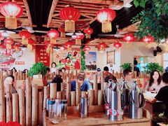 -靠山屯东北农家菜(八龙桥雅苑店)