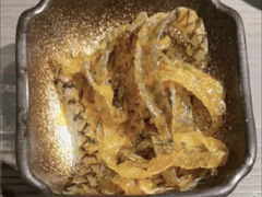 -湊湊火锅·茶憩(杭州湖滨银泰in77店)
