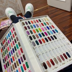 -圣婕美甲美睫皮肤管理