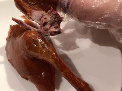 玻璃脆皮乳鸽-利苑酒家(金宝店)
