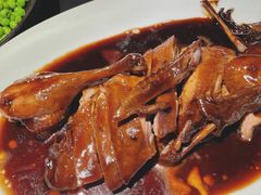 老头儿卤鸭（半只）-老头儿油爆虾·1987杭州烟火味(湖滨银泰in77D区店)