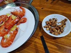 -庆余生平价生猛海鲜(海棠湾林旺夜市店)