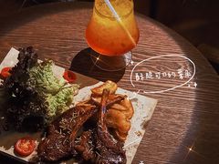 -The Cheebat 锌吧·Bistro(体育西店)