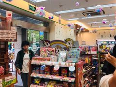-全家便利店(景昙路店)