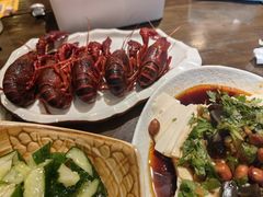 -聚汇三少·龙虾·中餐厅(莫邪路新天地店)