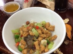 辣子鸡丁煮馍-老西安韩记三鲜煮馍(四府街店)