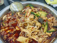 -周良天山牛杂城(天山路总店)