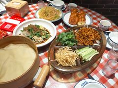 -老郑家东北春饼(龙悦居店)