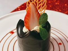 芋香巧克力戚风蛋糕-Kathleen's Waitan 凯圣琳江景西餐厅(外滩店)