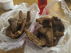 -梅记大块头爆鱼店(乍浦路店)