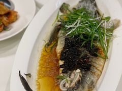 -万龙洲海鲜(大兴绿地缤纷城店)