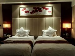 -东北大厦酒店(沈阳北站青年大街店)