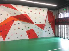 -悦动体能篮球羽毛球网球(三里河店)