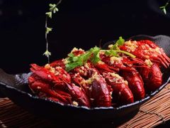 -佬麻雀·剁椒鱼头(京基KK One店)