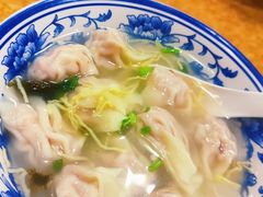 鲜肉小馄饨-宁波汤团店(外滩店)