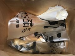 -焙丽拾光(麦凯乐直营店)