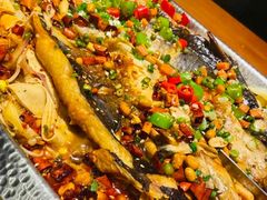 -鸣记脆皮烤鱼·海鲜烤鱼(亿合城店)