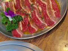 -明洞阿姨·韩式酱蟹烤肉·创意料理(三元桥店)