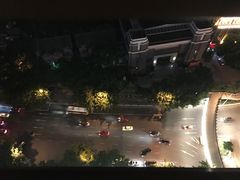 -全季酒店(重庆李子坝牛角沱地铁站店)