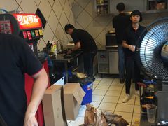 -龙治汉堡(中华城店)