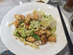 -汗腾格里·风味餐厅(新疆驻京办店)