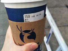 摩卡-瑞幸咖啡(新世界中心店)