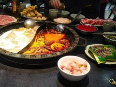 -叉叉裤鲜火锅(空港新城店)