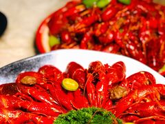 -沪小胖小龙虾(淮海中路旗舰店)