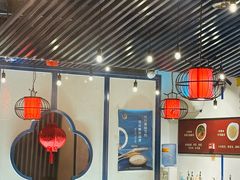 -尚尚仙·酸汤猪手·猪肚鸡火锅(华联万柳购物中心店)