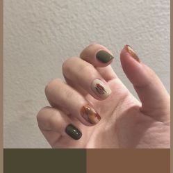 -Pink You美甲洗眉纹绣定制中心